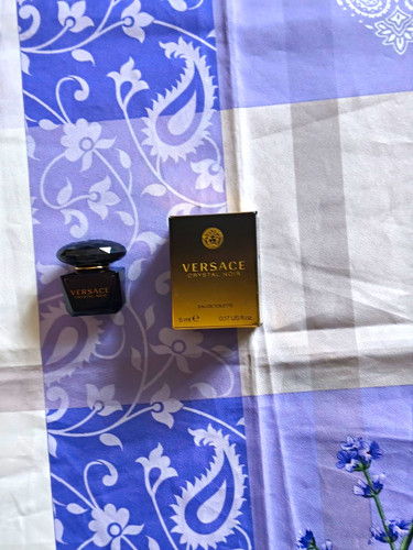 Versace crystal noir eau - versace,
