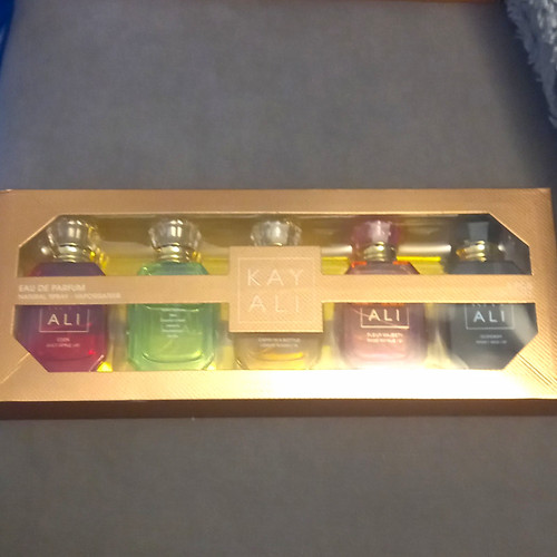 Kayali eau parfum - eau,