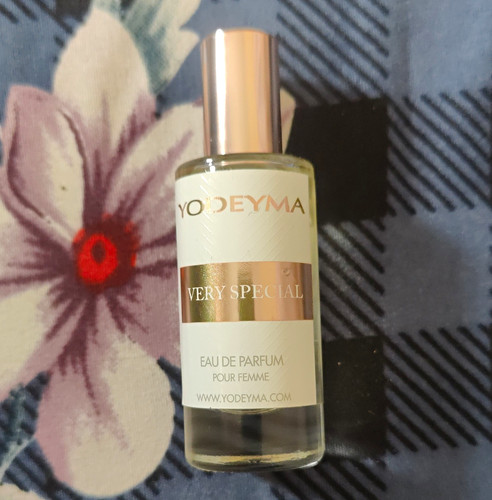 Yodeyma very special eau - very, de